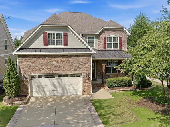 300 Silver Bluff St, Holly Springs, NC 27540
