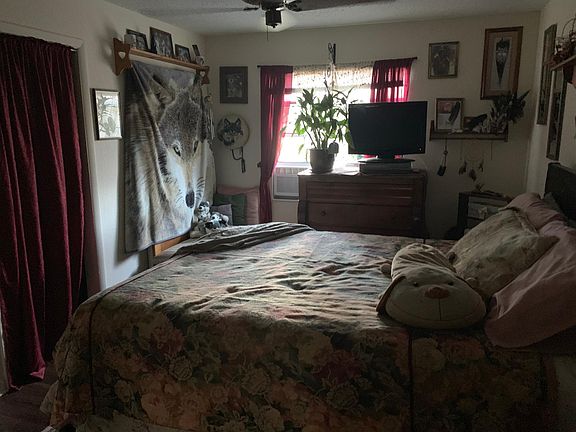 2nd image of 1403 E Alfred St APT 104