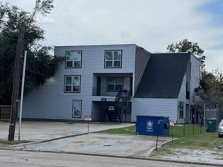 4330 Kirkman St — Photo 7