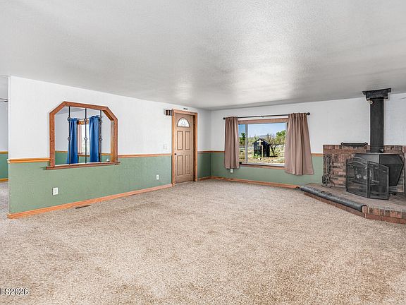 4th image of 3837 Boyer Rd