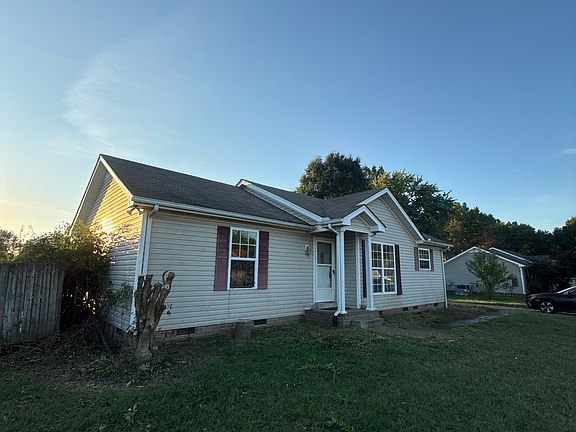 2nd image of 116 Locke Ct