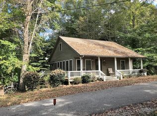 136 Koala Ridge Rd, Byrdstown, TN 38549