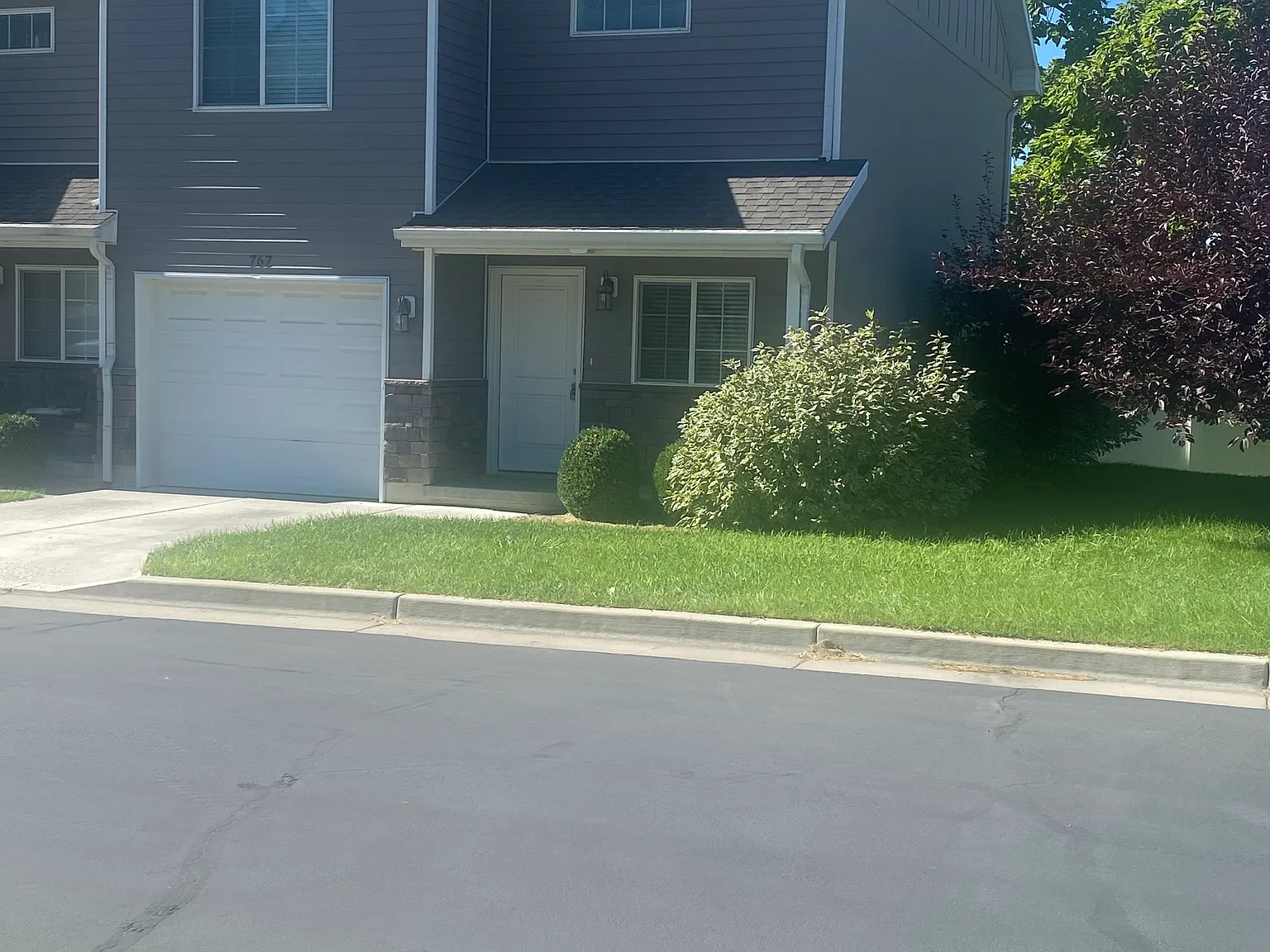 3 bed, 1339 sqft, $1,750 — Photo 2
