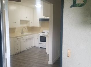 7322 Newlin Ave #E, Whittier, CA 90602