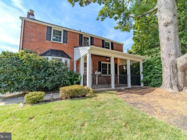 304 Earlington Rd, Havertown, PA 19083