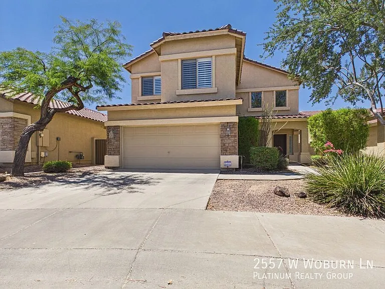 2557 W Woburn Ln — Photo 33