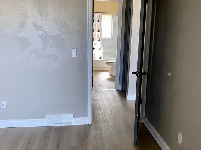 18528 E Kansas Pl — Photo 49
