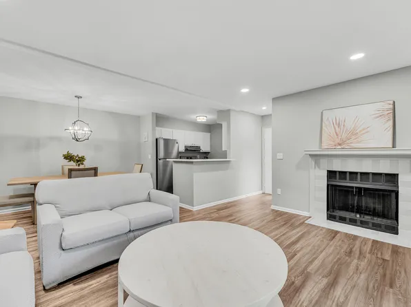 1054 Anna Knapp Blvd APT 4A, Mount Pleasant, SC 29464