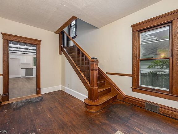 5th image of 426 6th St