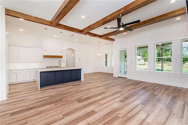 7220 The Woods Ave — Photo 2