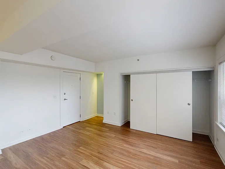 Dining/Living room
