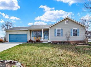 1668 Beech Ln, Hanover, PA 17331