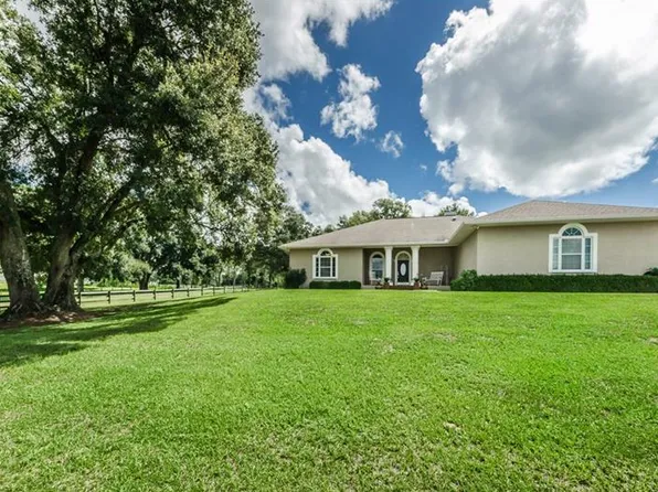 19042 Argus Dr, Dade City, FL 33523