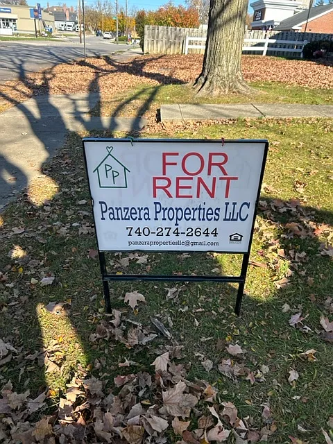 Building Photo - 1540 Elmwood Ave #1