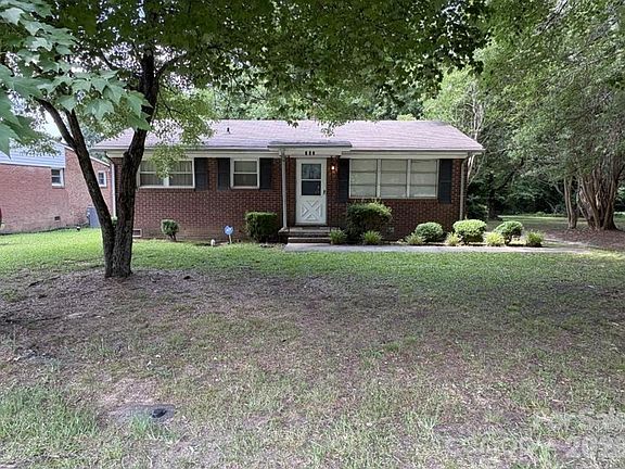 2nd image of 723 Kings Mountain St