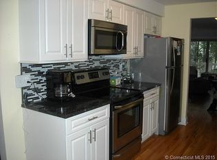 79 River Bend Rd UNIT D, Stratford, CT 06614