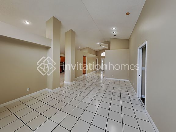 5th image of 7627 Stirling Bridge Blvd N