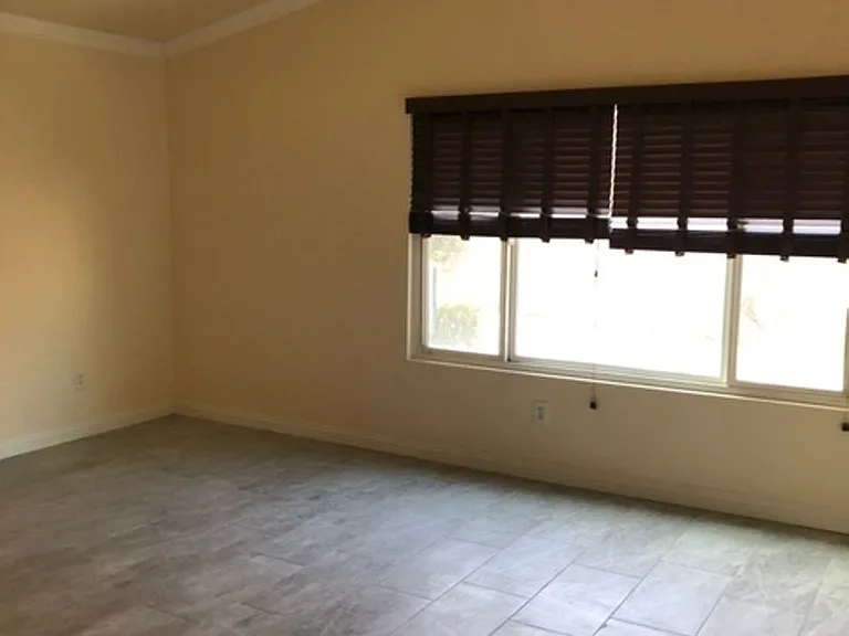 1998 Jenna Cir — Photo 17