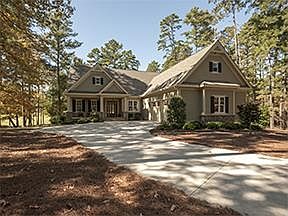 2nd image of 1040 Monfort Ct