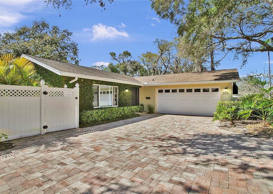 1st image of 323 Roebling Rd N