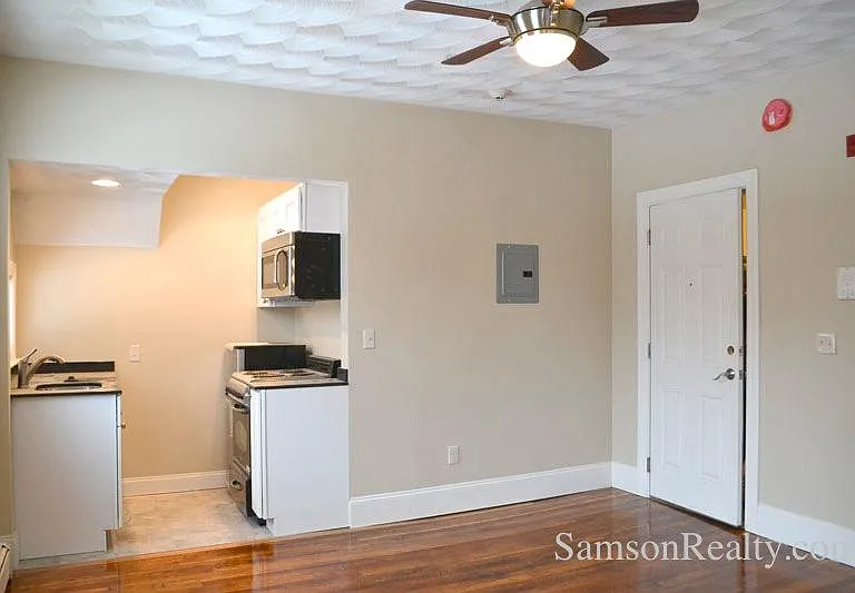 80 Medway St #10 — Photo 14