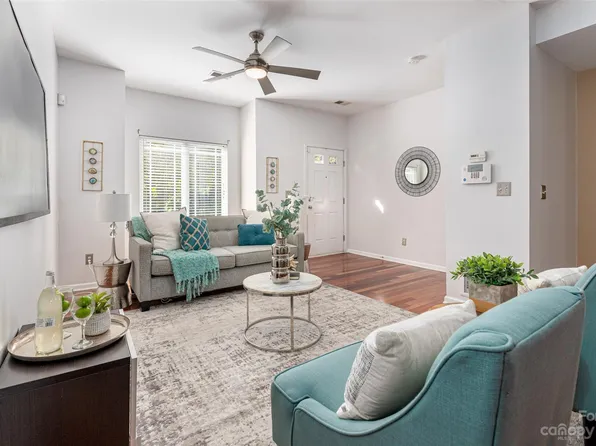 1117 Kurt Ct, Charlotte, NC 28209