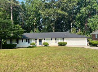 915 Melody Ln, Roswell, GA 30075