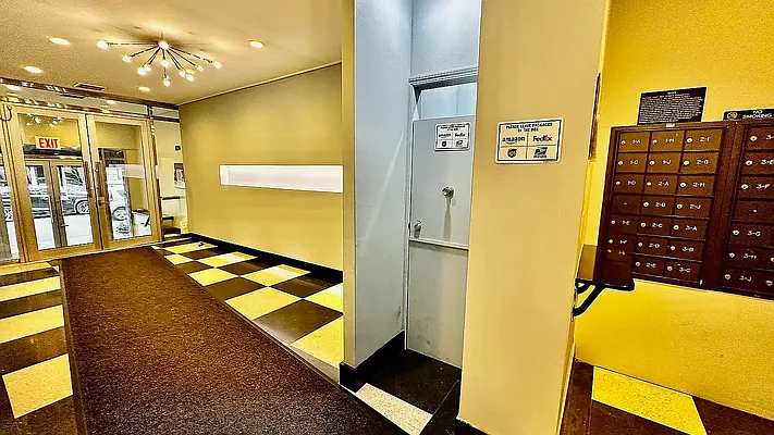 Rented by HOLTON REAL ESTATE INC. | media 12