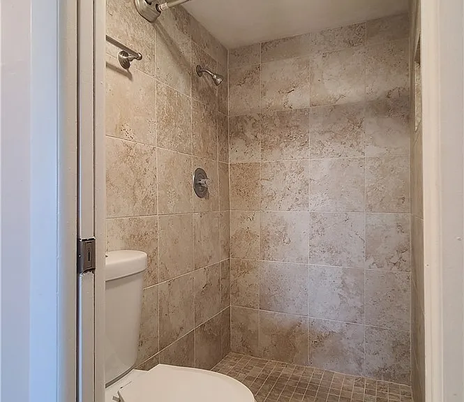 930 SW 47th Ter #5 — Photo 10