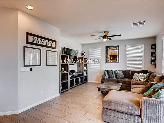 3rd image of 6738 Pleasant Flower St