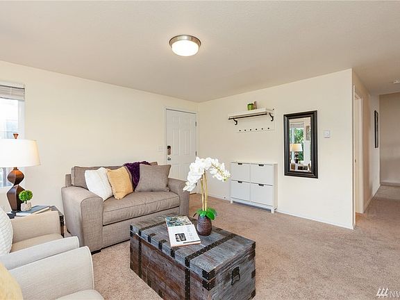 3rd image of 12612 108th Avenue Ct E