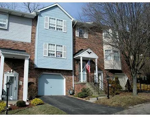 1372 Quail Run Cir photo 1