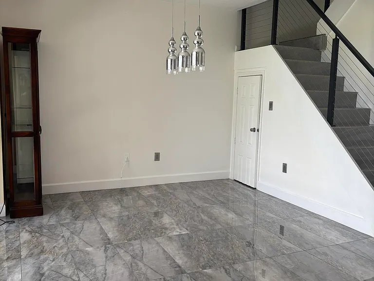254 Riverwalk Cir #254 — Photo 4