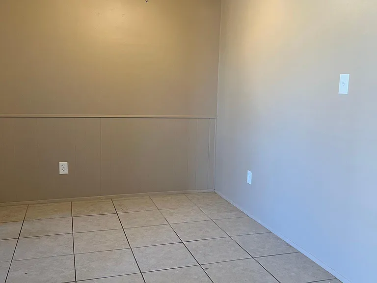 4753 W Mountain View Dr #7 — Photo 7
