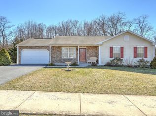 12 Pheasant Ridge Rd, Dillsburg, PA 17019