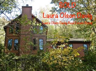 N2292 Willow Way E, La Crosse, WI 54601