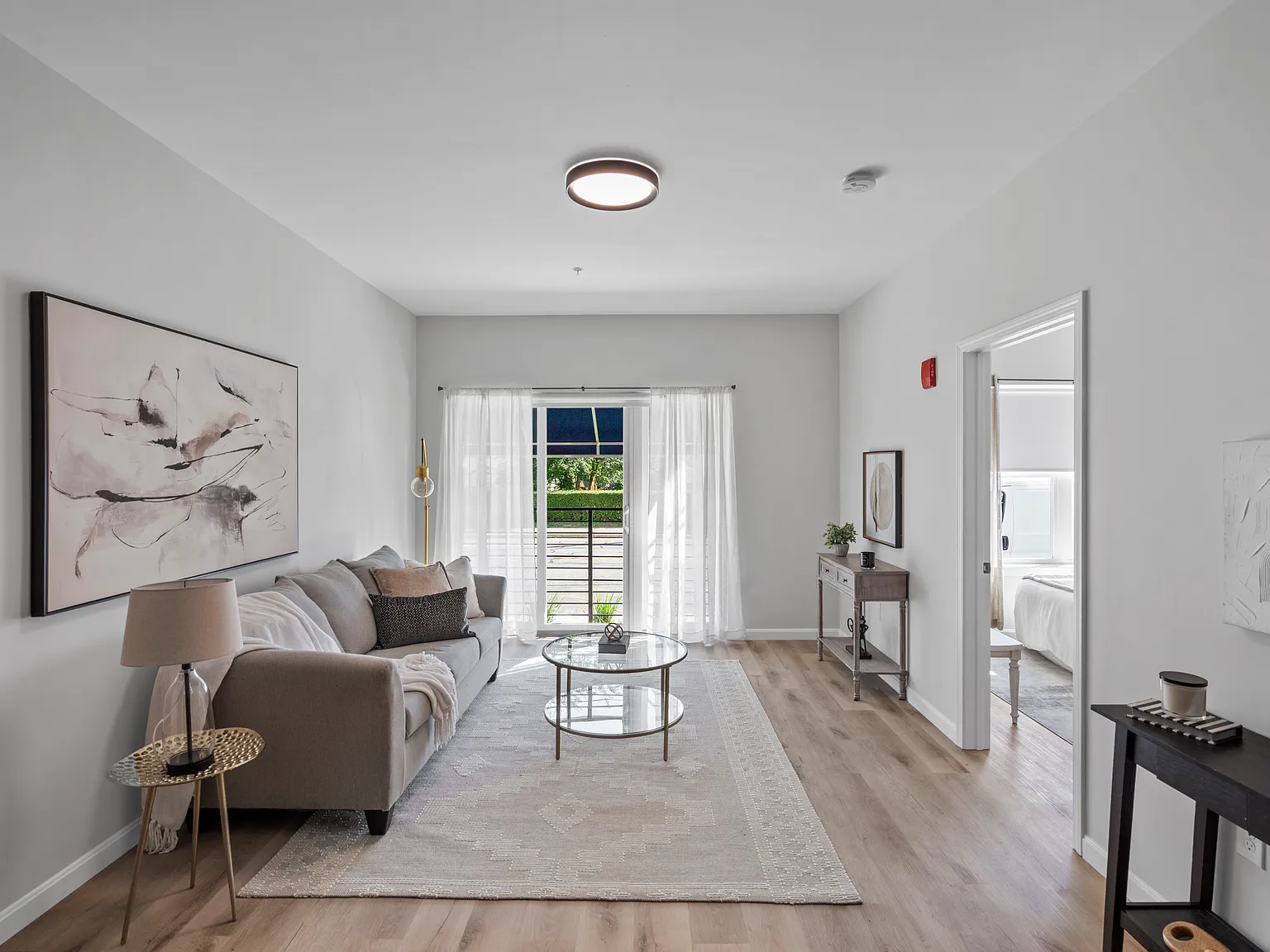 446 Waterman Avenue — Photo 3