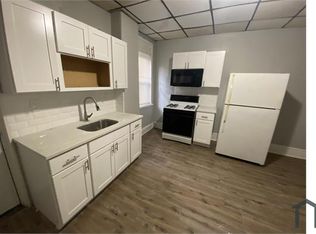 3042 Coral St, Philadelphia, PA 19134