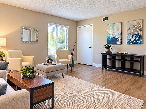 2nd image of 300 Stony Point Road #164
