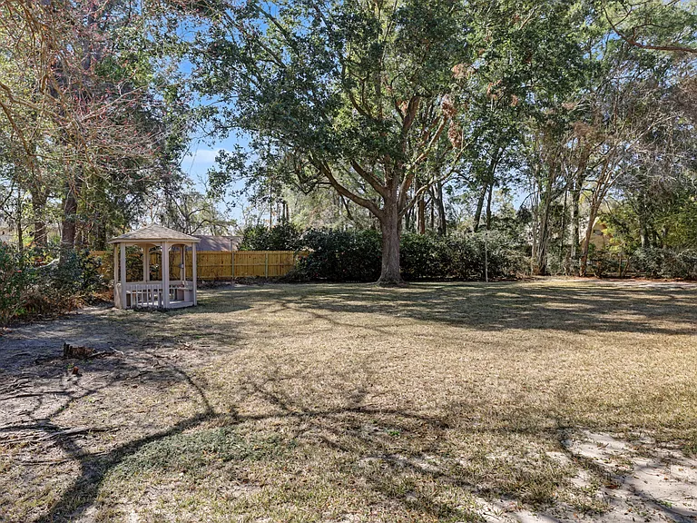 3231 N Shannon Lakes Dr — Photo 51