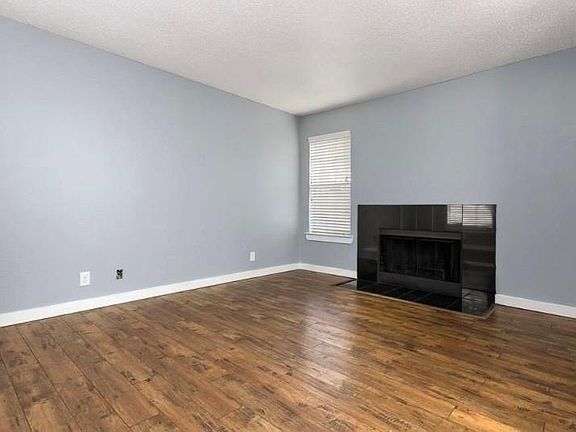 4th image of 4748 Old Bent Tree Ln APT 1505