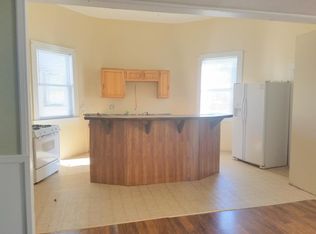 215 Clarksburg St, Mannington, WV 26582