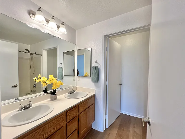 1388 Challis Pl #221-1-1 — Photo 12