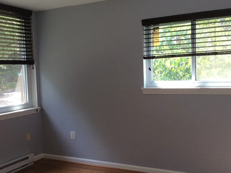 230 Varnum St NE #1B — Photo 12