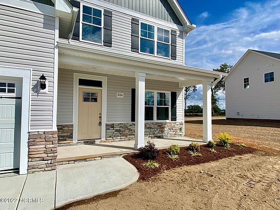 5th image of 326 Glenn Laurel Dr