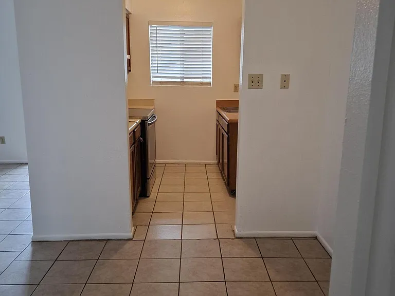 1345 E Campbell Ave #6 — Photo 8
