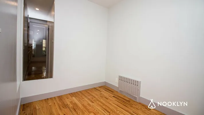 Rented by Nooklyn NYC LLC | media 23