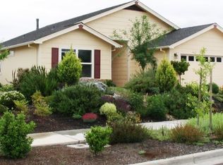 1479 Elaine Way, Medford, OR 97501
