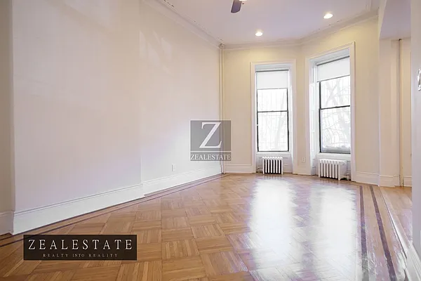 Rented by ZealEstate Group Inc | media 9