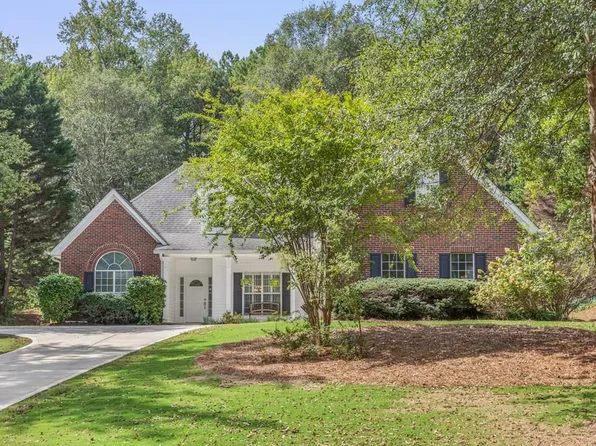 70 Barrington Grange Dr, Sharpsburg, GA 30277